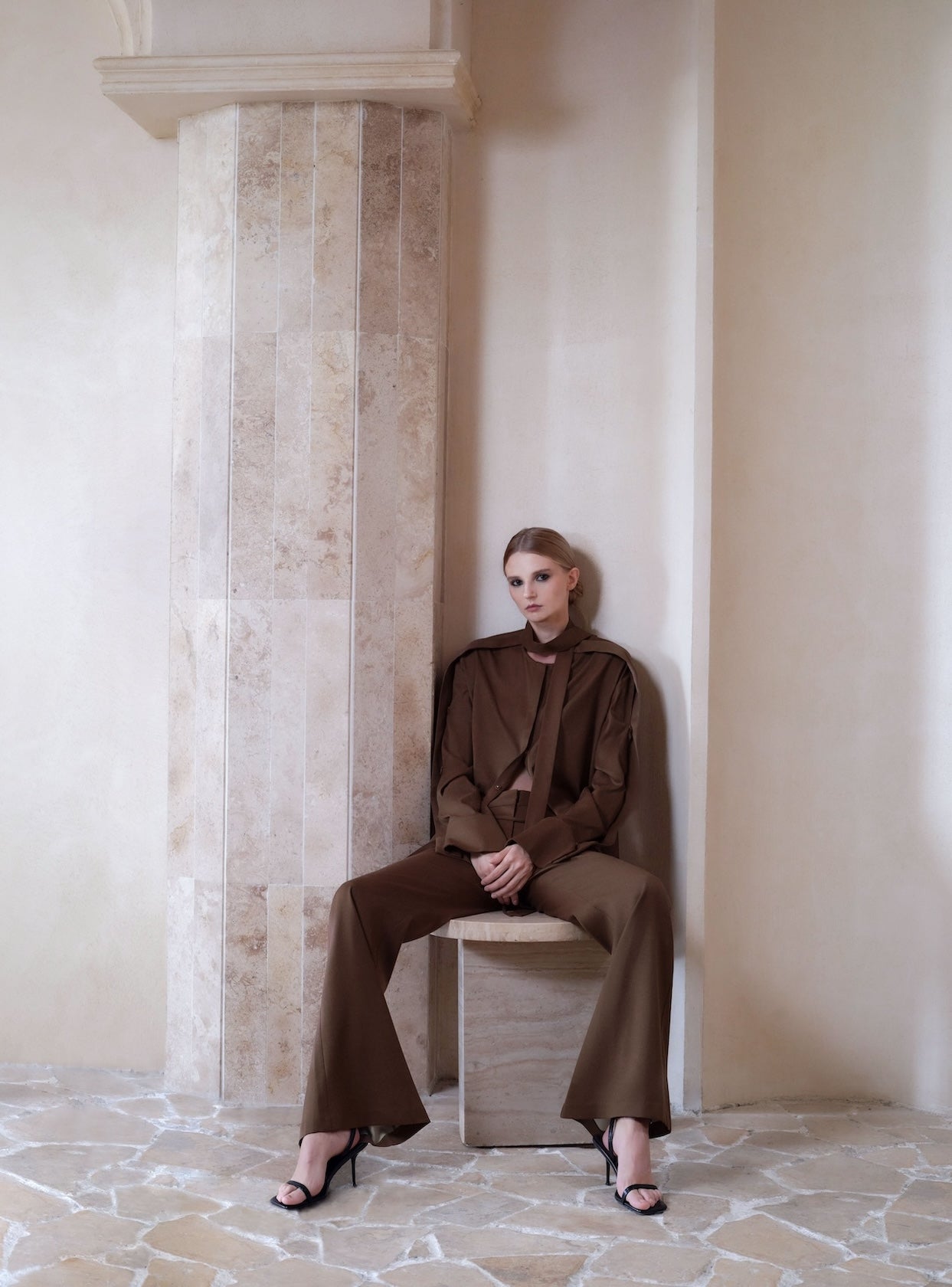 Kline Open Sleeve Shirt- Brown